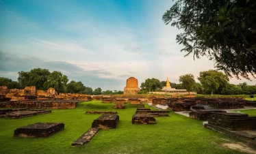 Dhamek Stupa, Uttar Pradesh